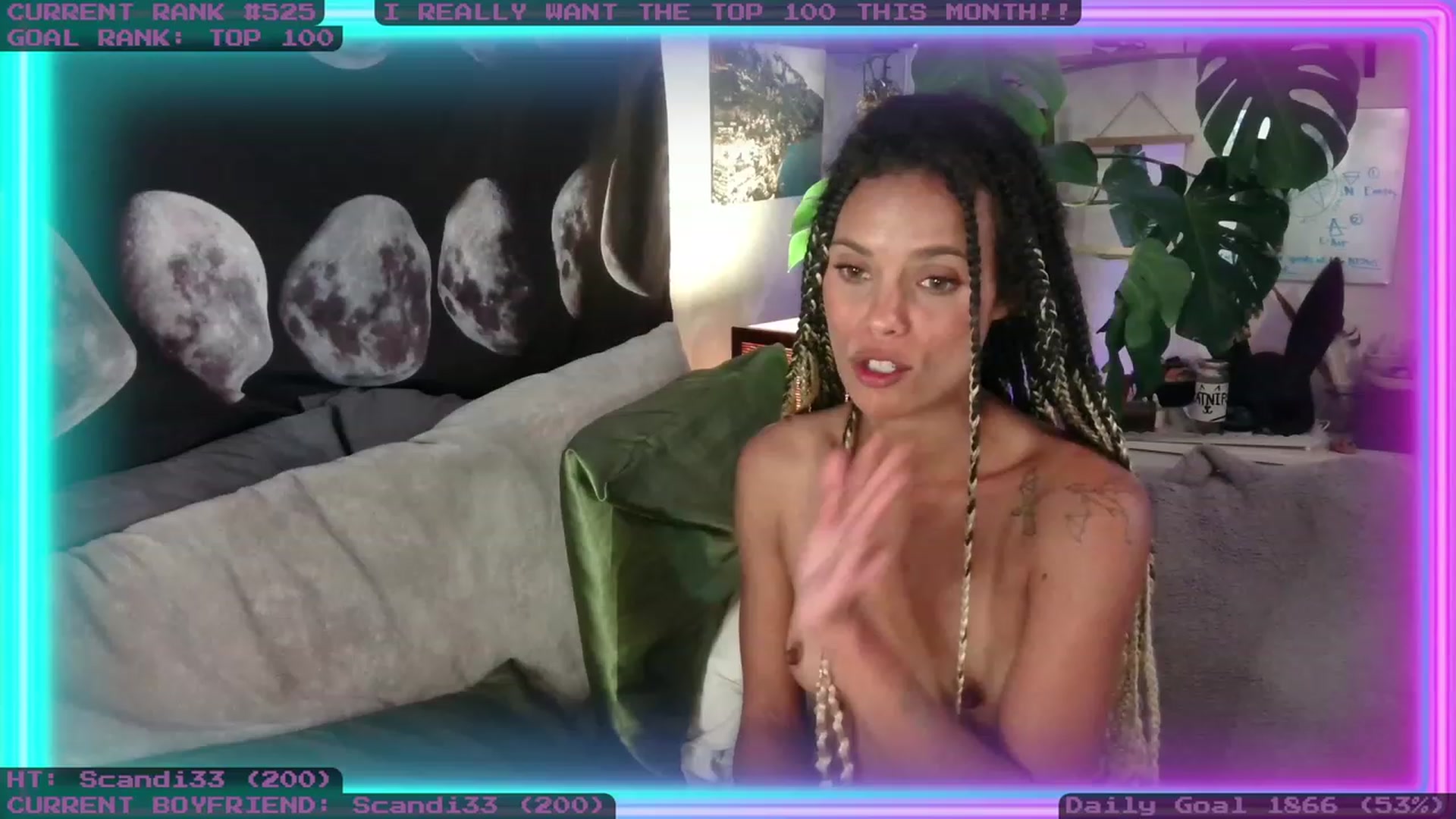Gallery image thumbnail from LunarLexxx's myfreecams stream on, 11/06/2023, 12:16 image 18 of 20