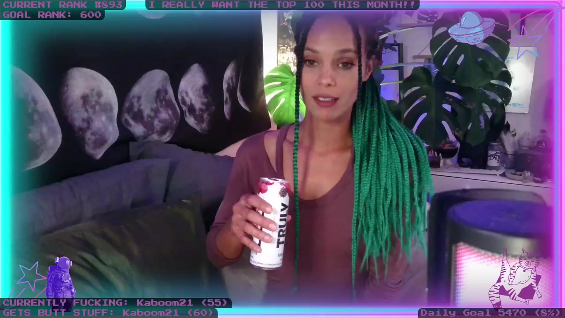 Gallery image thumbnail from LunarLexxx's myfreecams stream on, 11/15/2023, 09:51 image 9 of 20