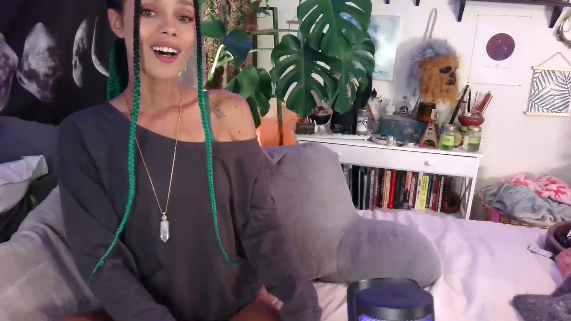 Gallery image thumbnail from LunarLexxx's myfreecams stream on, 11/16/2023, 12:31 image 3 of 20