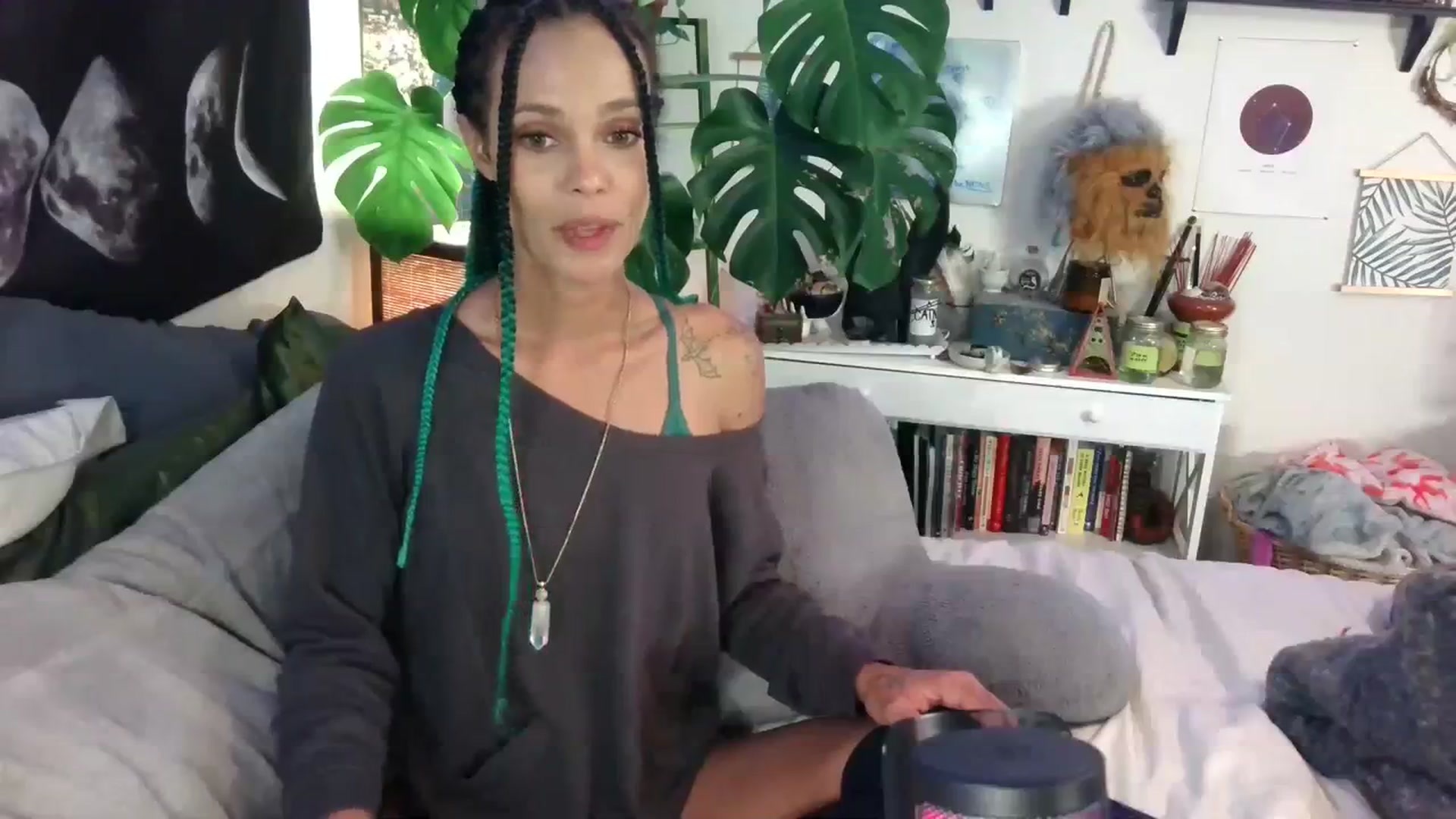 Gallery image thumbnail from LunarLexxx's myfreecams stream on, 11/16/2023, 12:31 image 8 of 20