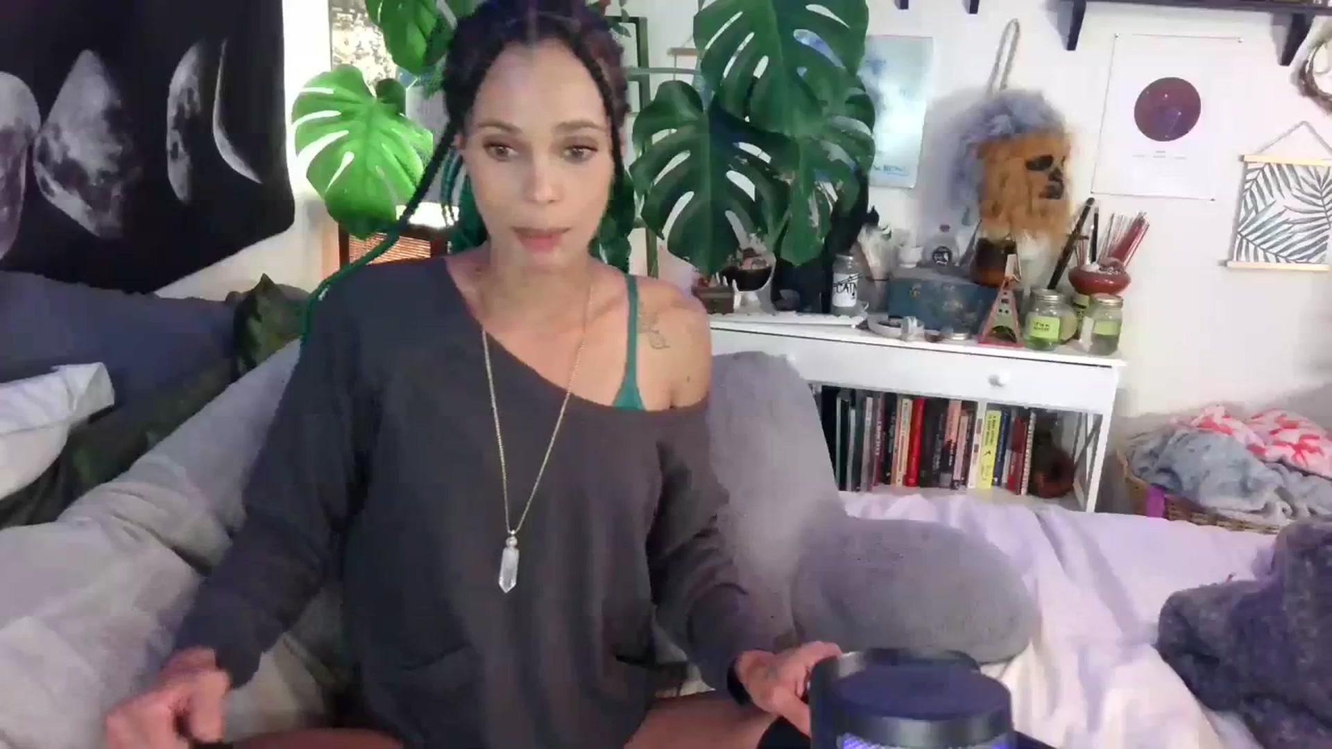Gallery image thumbnail from LunarLexxx's myfreecams stream on, 11/16/2023, 12:31 image 6 of 20