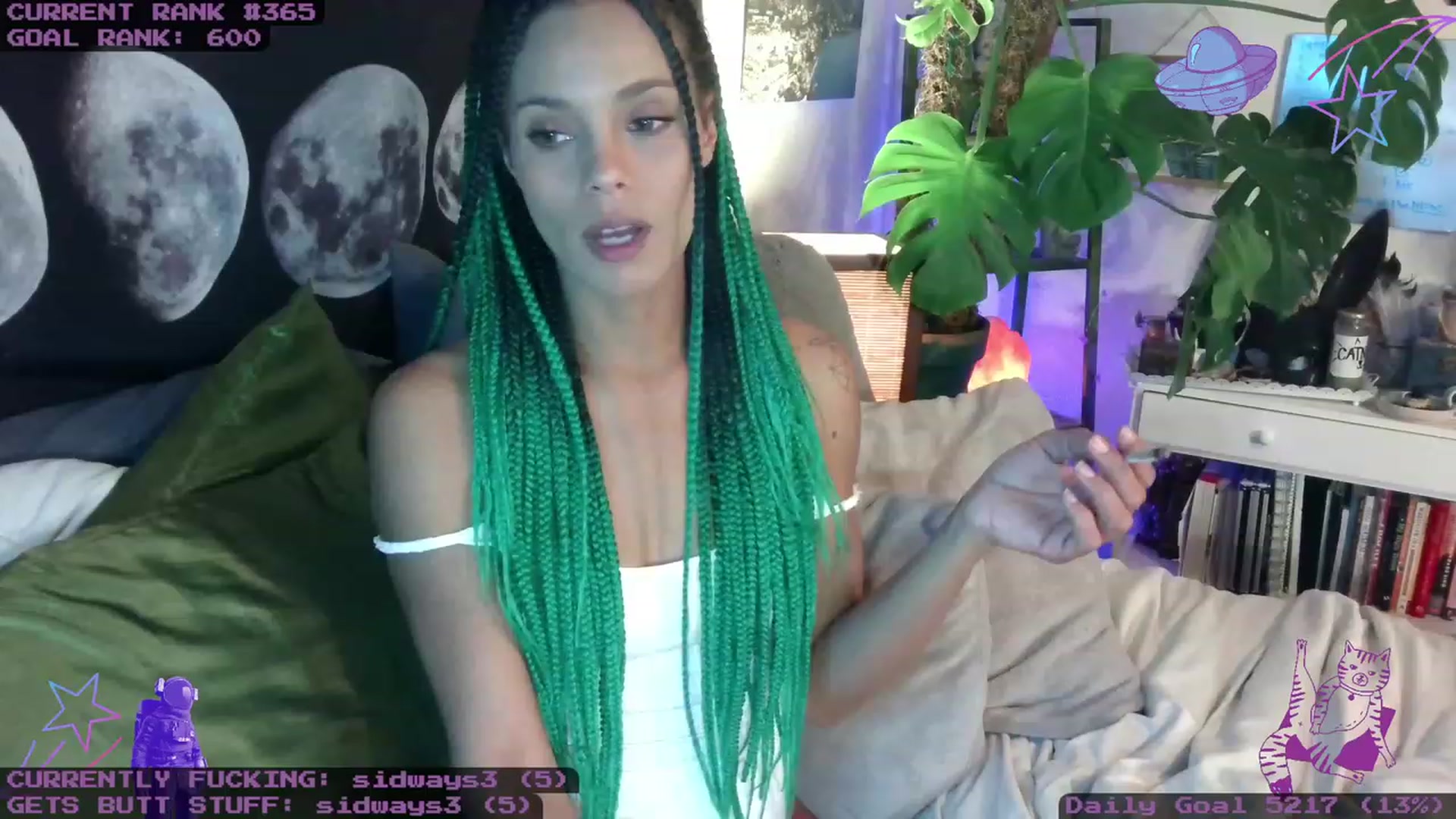 Gallery image thumbnail from LunarLexxx's myfreecams stream on, 12/08/2023, 09:01 image 15 of 20