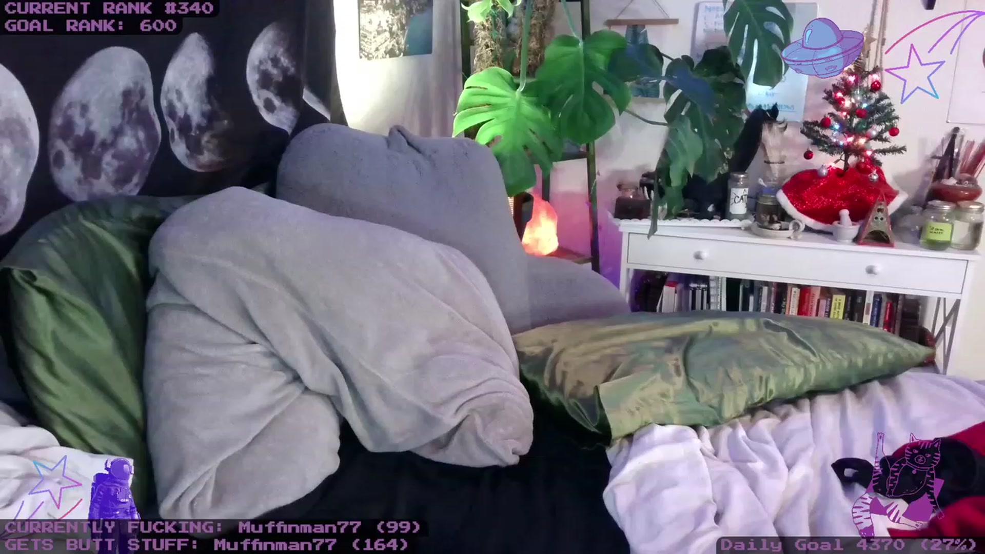 Gallery image thumbnail from LunarLexxx's myfreecams stream on, 12/10/2023, 07:12 image 15 of 20