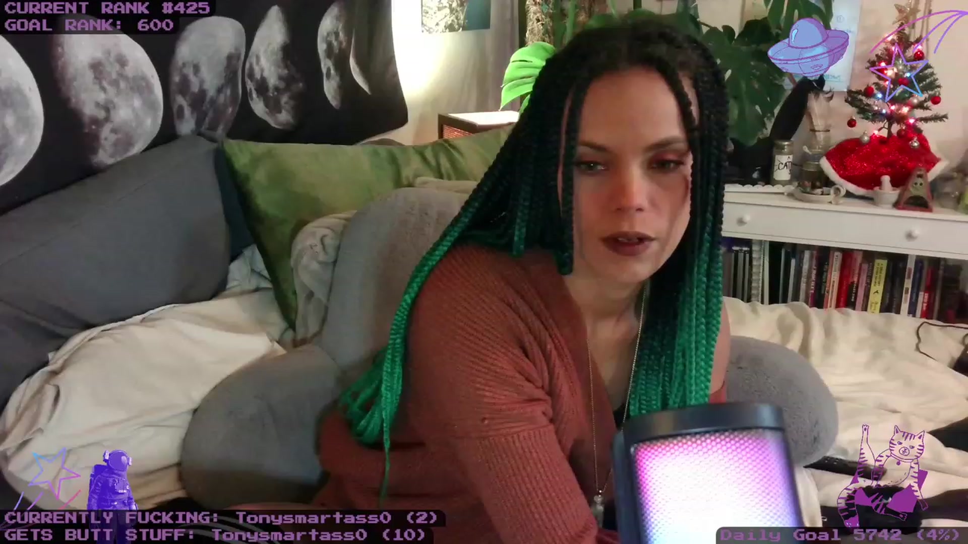 Gallery image thumbnail from LunarLexxx's myfreecams stream on, 12/12/2023, 07:43 image 6 of 20