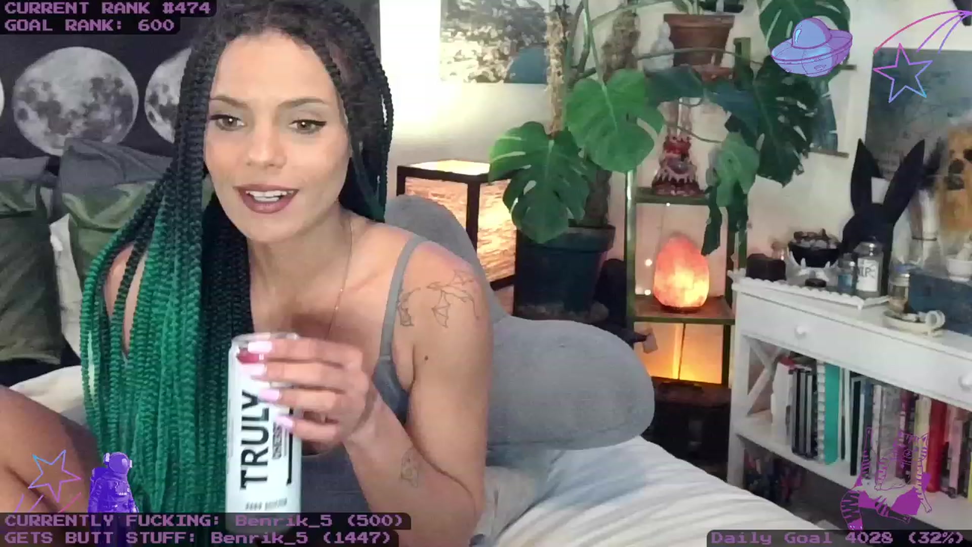 Gallery image thumbnail from LunarLexxx's myfreecams stream on, 01/01/2024, 08:01 image 6 of 20