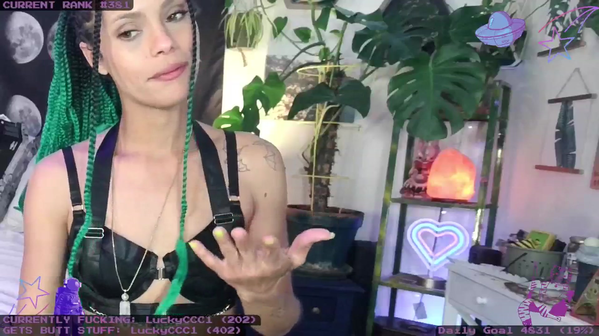 Gallery image thumbnail from LunarLexxx's myfreecams stream on, 02/19/2024, 10:34 image 11 of 20