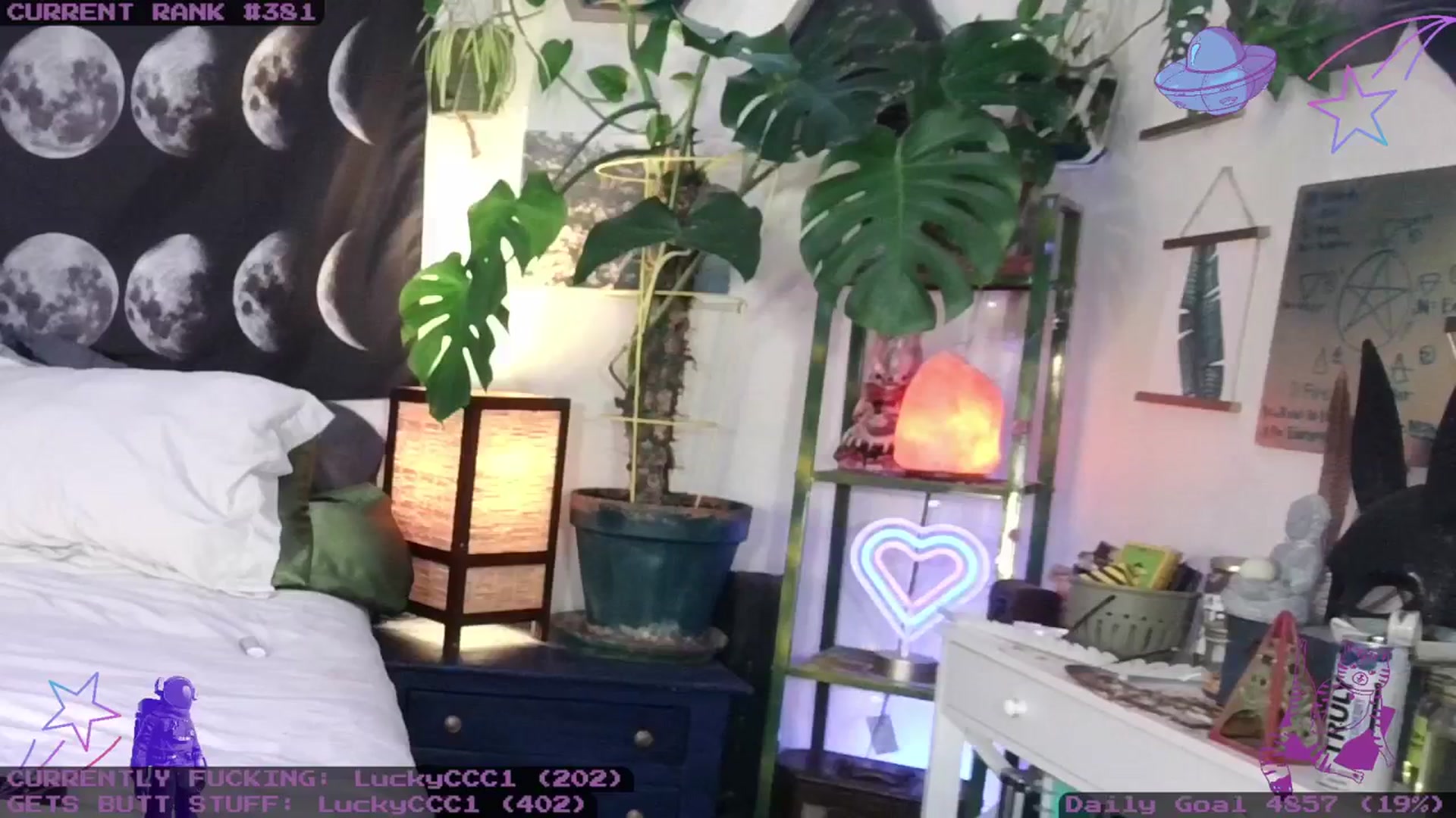 Gallery image thumbnail from LunarLexxx's myfreecams stream on, 02/19/2024, 10:34 image 9 of 20