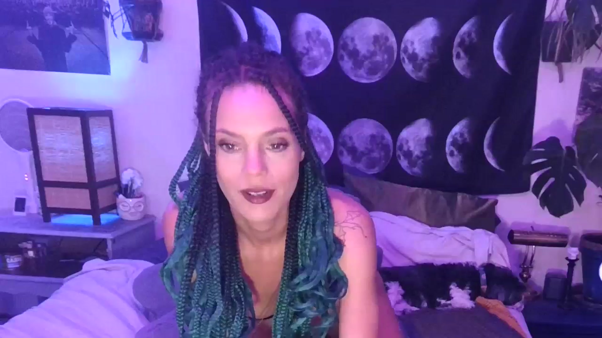 Gallery image thumbnail from LunarLexxx's myfreecams stream on, 03/12/2024, 10:36 image 14 of 20