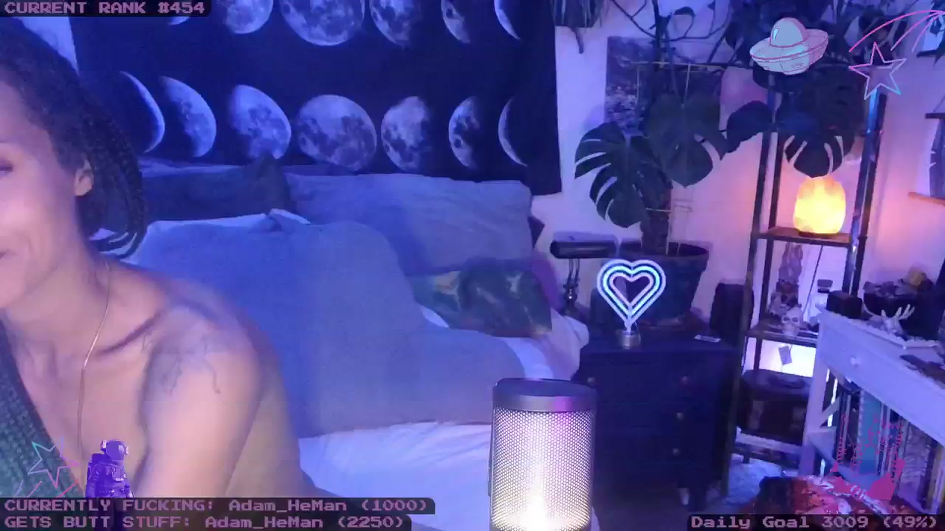 Gallery image thumbnail from LunarLexxx's myfreecams stream on, 03/18/2024, 10:47 image 9 of 20