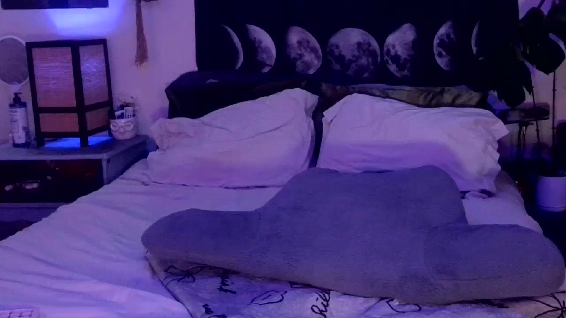 Gallery image thumbnail from LunarLexxx's myfreecams stream on, 03/31/2024, 11:12 image 15 of 20