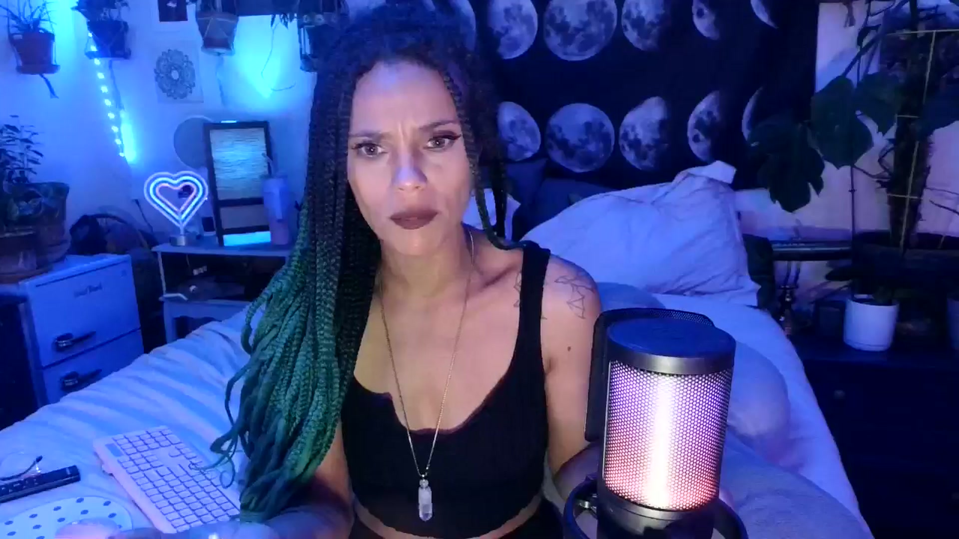 Gallery image thumbnail from LunarLexxx's myfreecams stream on, 04/26/2024, 11:14 image 12 of 20