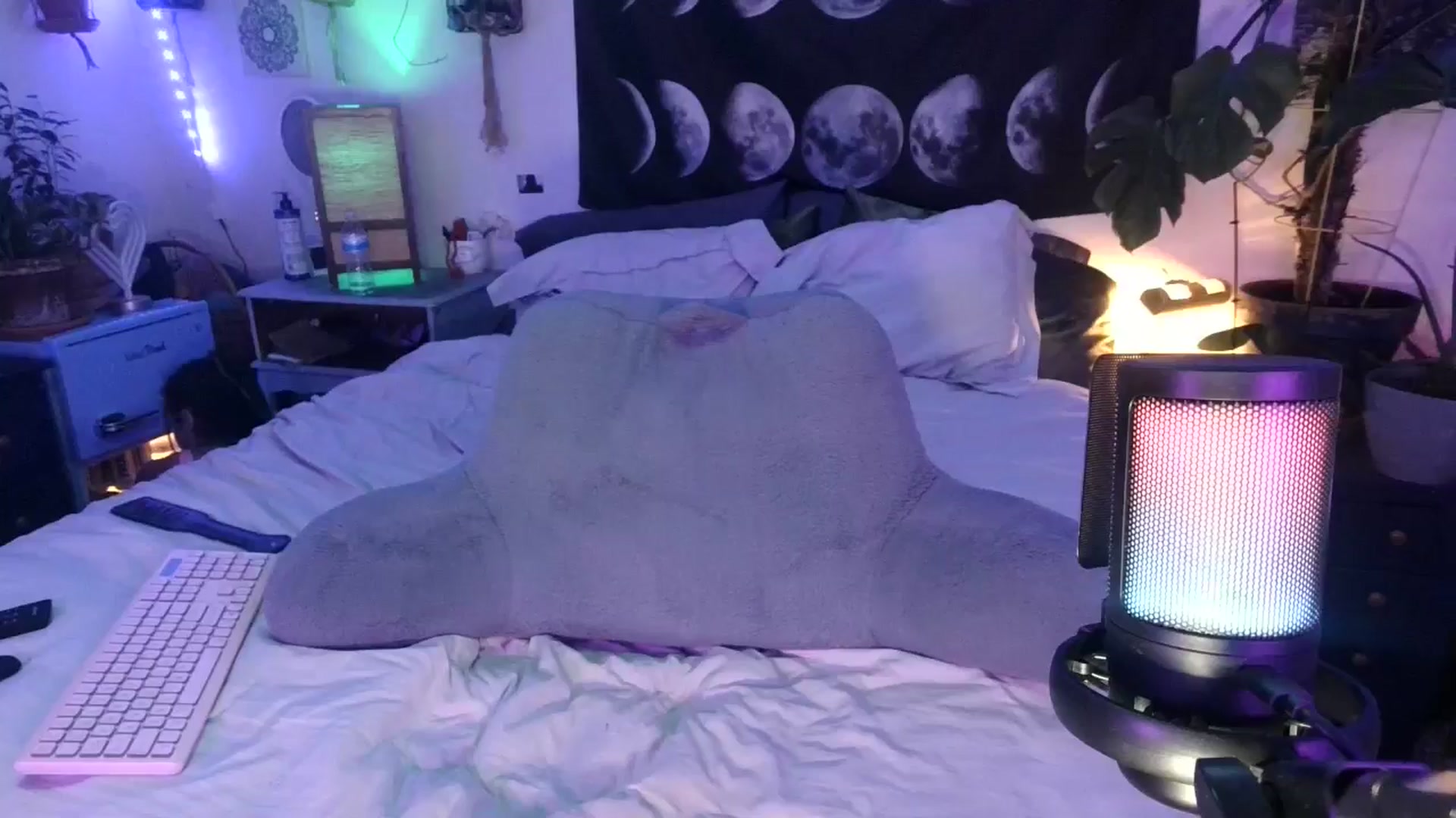 Gallery image thumbnail from LunarLexxx's myfreecams stream on, 04/29/2024, 07:58 image 13 of 20