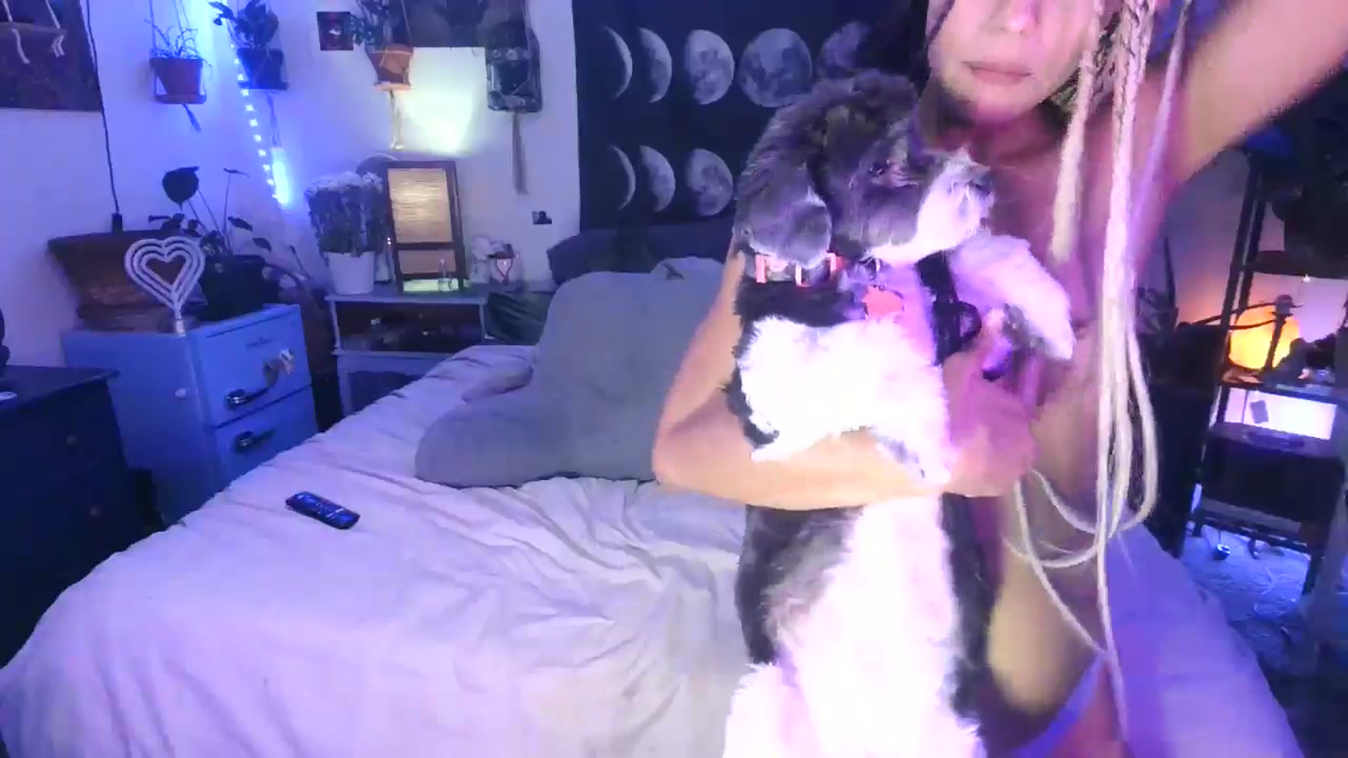Gallery image thumbnail from LunarLexxx's myfreecams stream on, 07/11/2024, 10:58 image 11 of 20