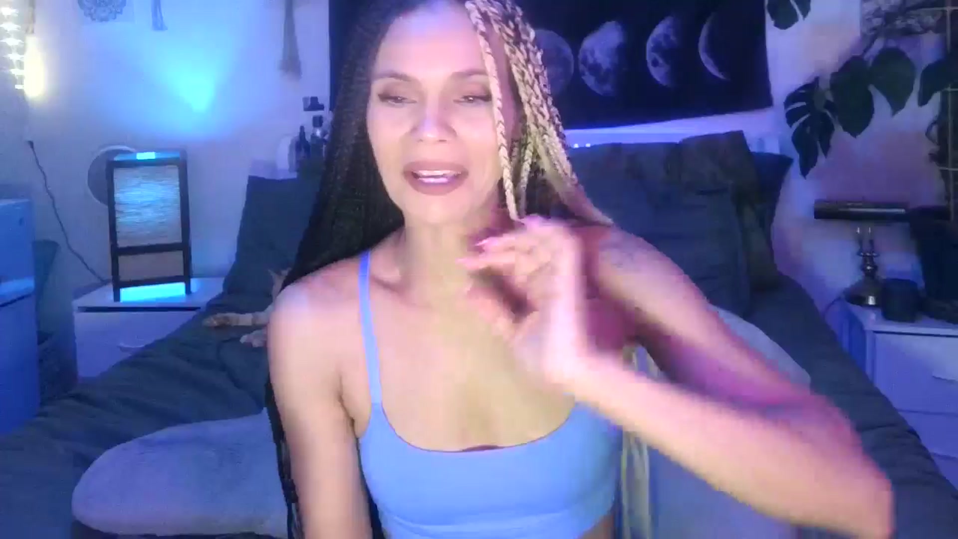 Gallery image thumbnail from LunarLexxx's myfreecams stream on, 07/25/2024, 10:00 image 13 of 20