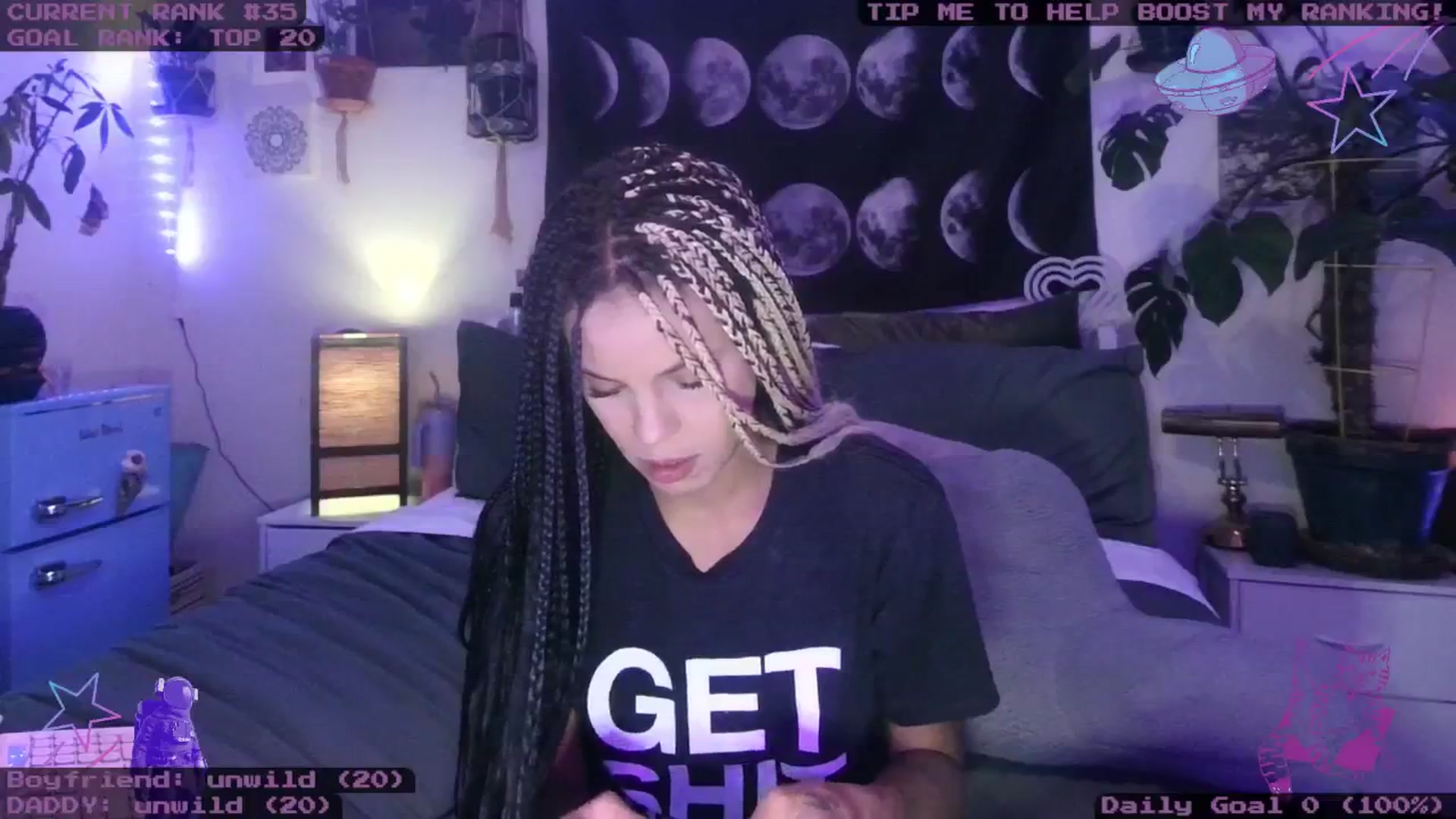 Gallery image thumbnail from LunarLexxx's myfreecams stream on, 07/29/2024, 08:37 image 2 of 20