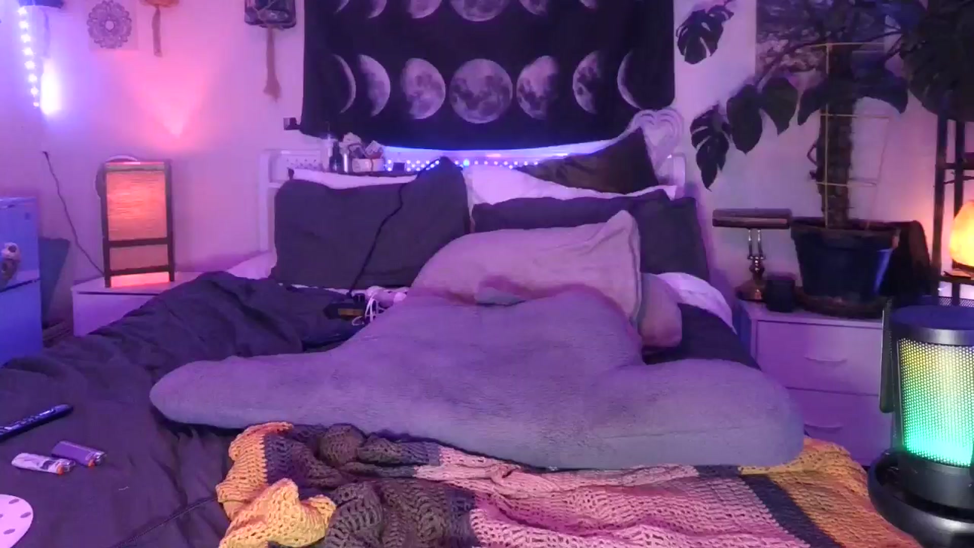 Gallery image thumbnail from LunarLexxx's myfreecams stream on, 08/01/2024, 08:55 image 9 of 20