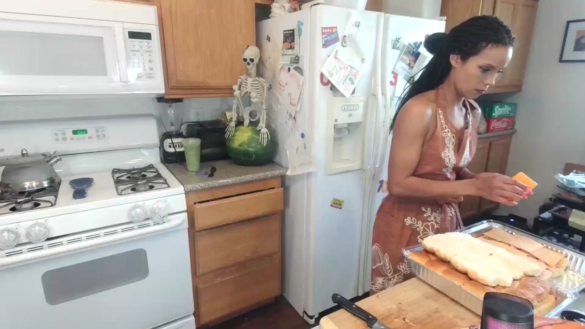 Gallery image thumbnail from LunarLexxx's myfreecams stream on, 08/10/2024, 02:40 image 4 of 20