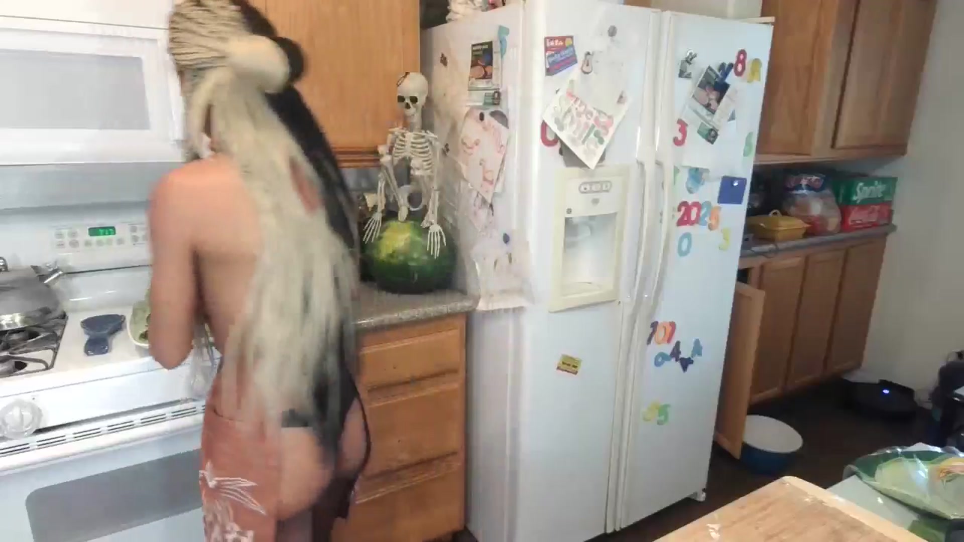 Gallery image thumbnail from LunarLexxx's myfreecams stream on, 08/10/2024, 02:40 image 19 of 20