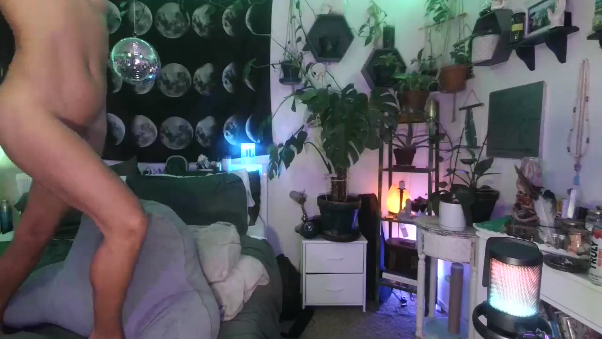 Gallery image thumbnail from LunarLexxx's myfreecams stream on, 08/17/2024, 10:31 image 11 of 20
