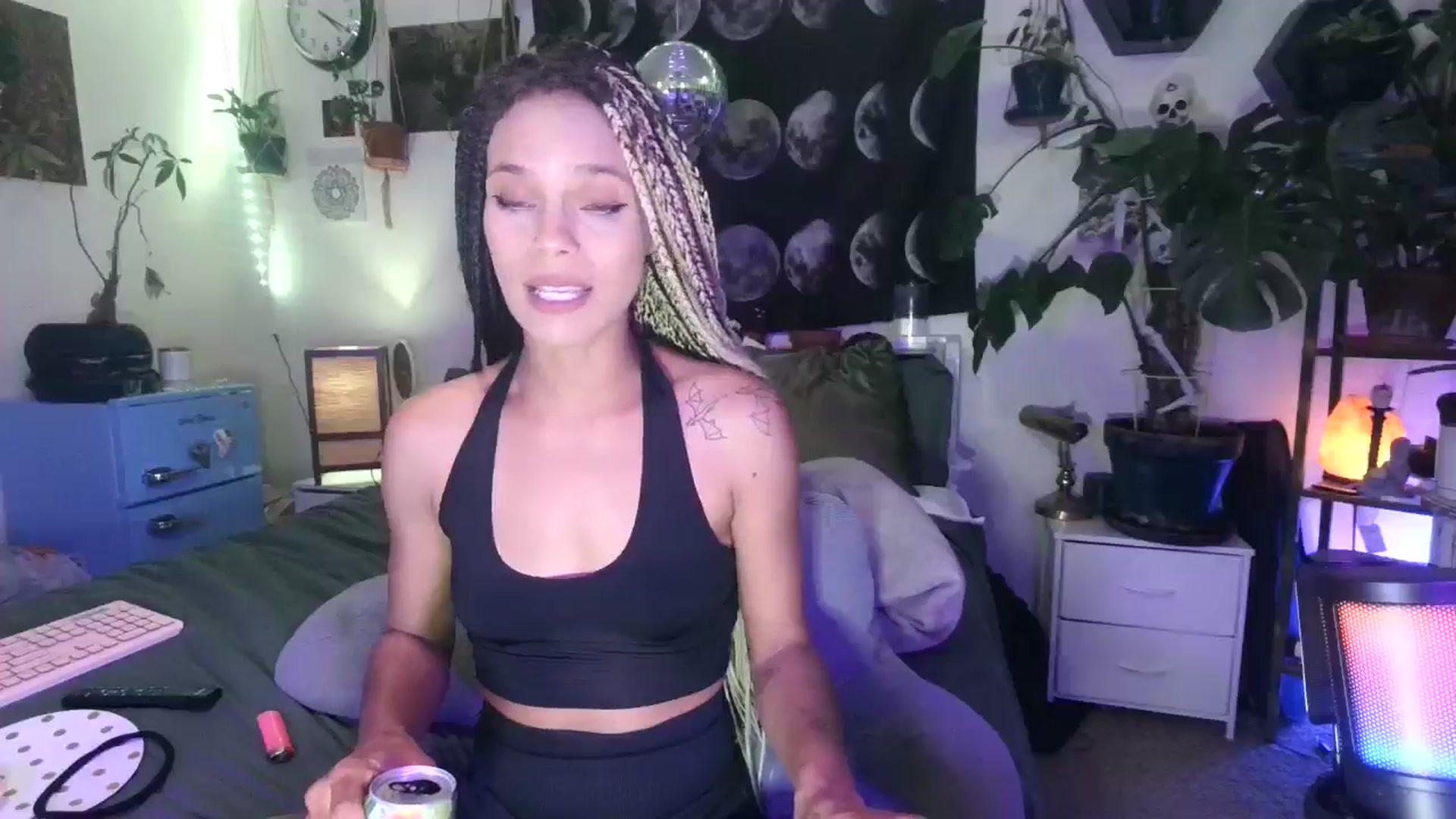 Gallery image thumbnail from LunarLexxx's myfreecams stream on, 08/29/2024, 07:54 image 8 of 20