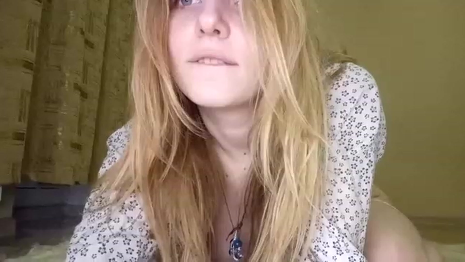 Gallery image thumbnail from LunarWltch's myfreecams stream on, 01/15/2023, 14:19 image 6 of 20