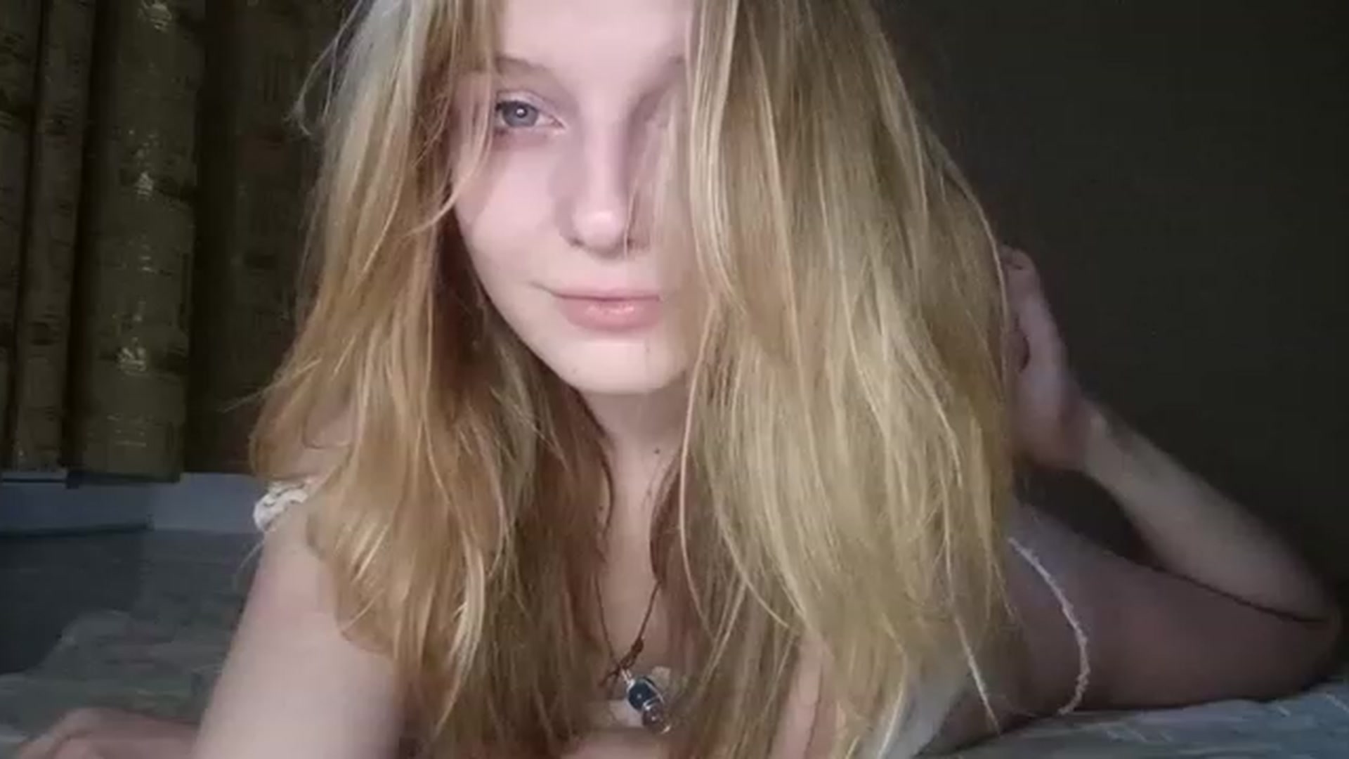 Gallery image thumbnail from LunarWltch's myfreecams stream on, 01/18/2023, 13:10 image 3 of 20