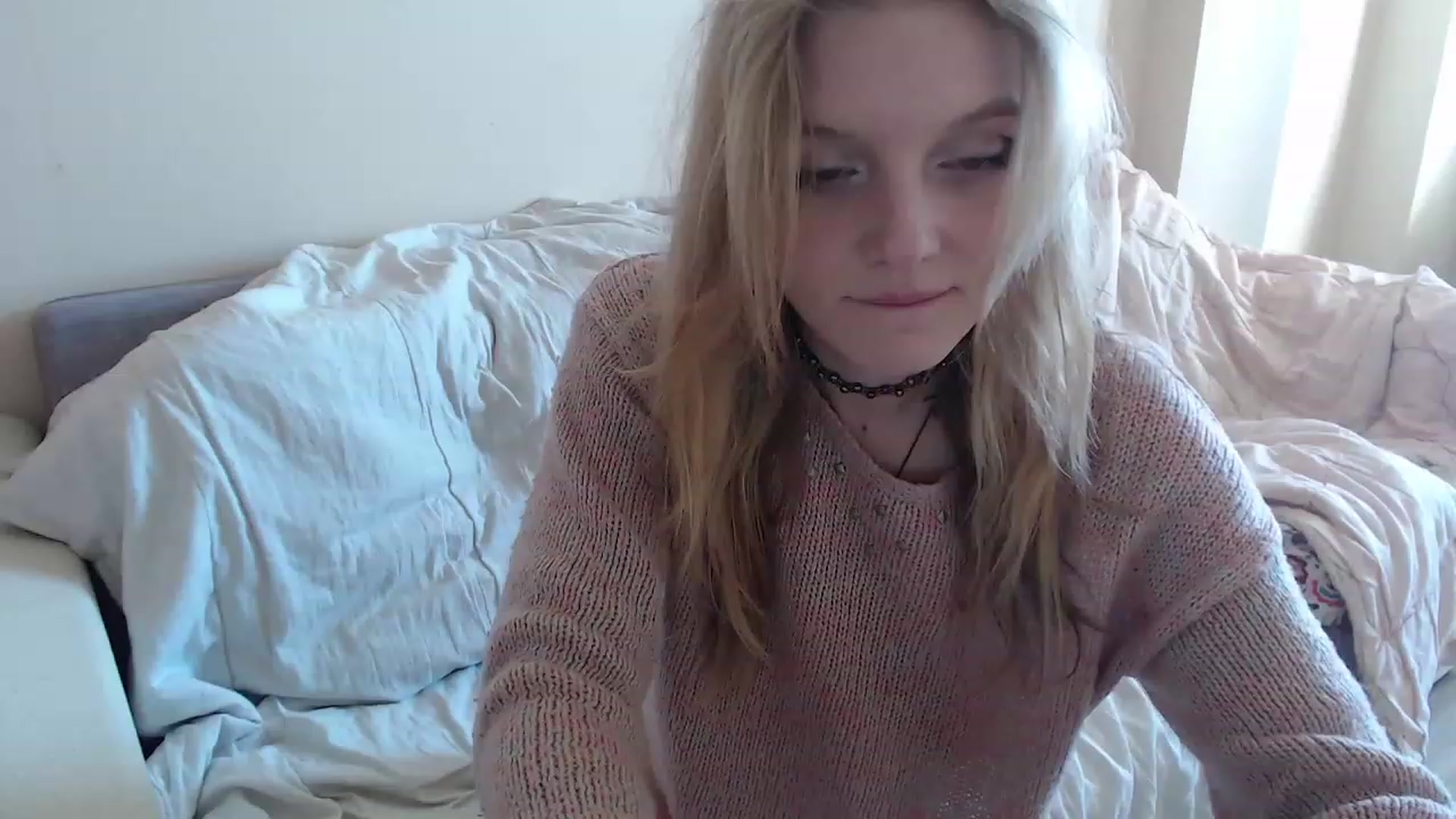 Gallery image thumbnail from LunarWltch's myfreecams stream on, 03/13/2023, 09:11 image 12 of 20