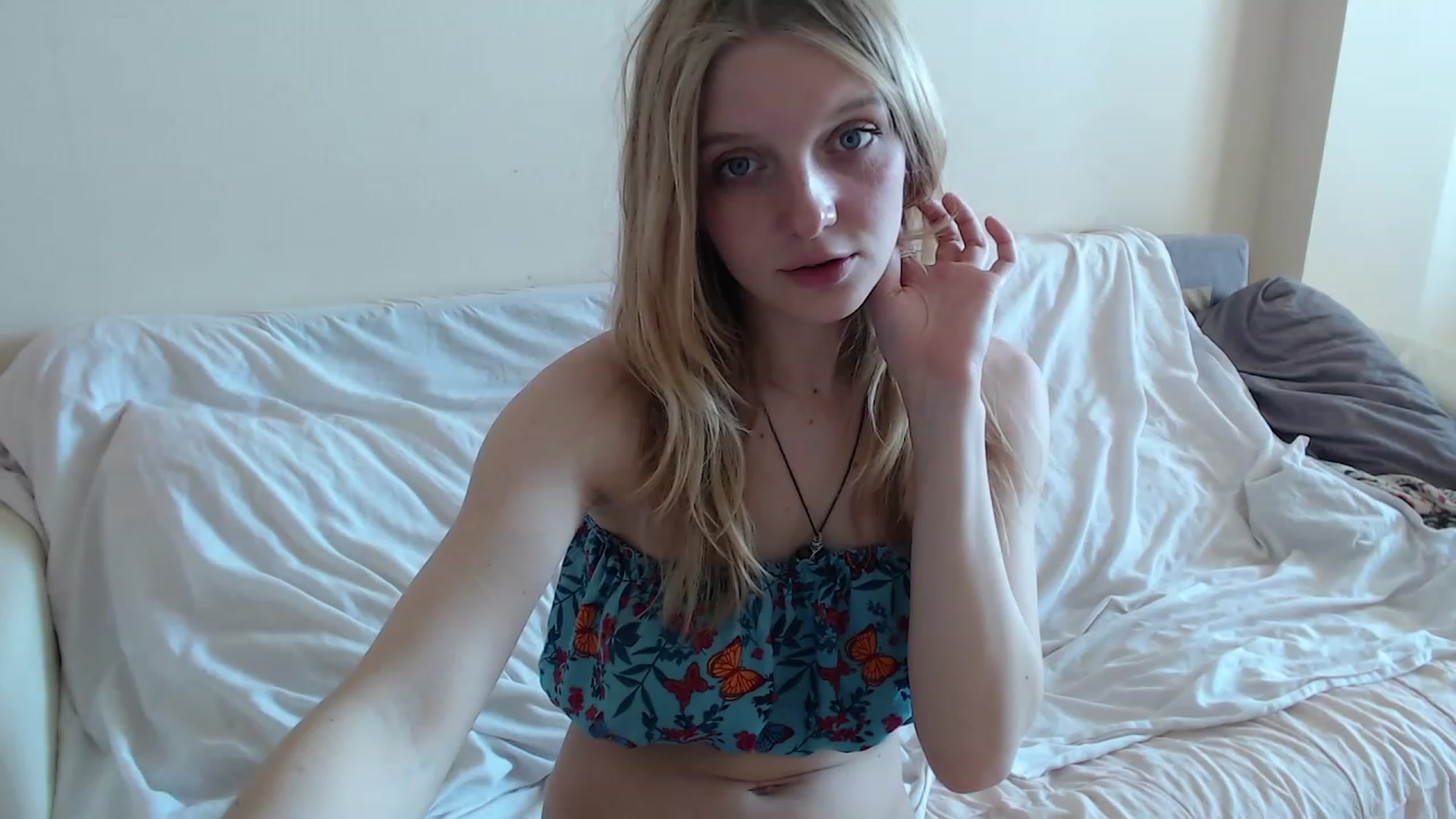 Gallery image thumbnail from LunarWltch's myfreecams stream on, 06/11/2023, 11:53 image 19 of 20
