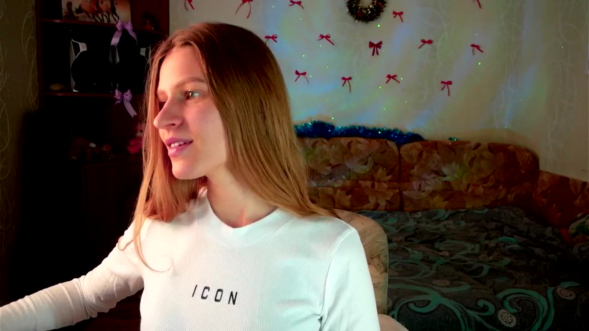 Gallery image thumbnail from Lunaria_a's myfreecams stream on, 02/25/2026, 12:37 image 14 of 20