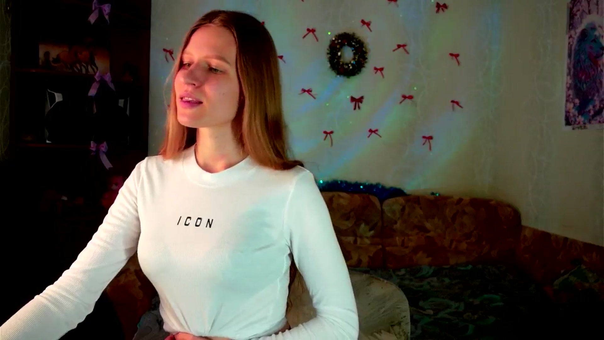 Gallery image thumbnail from Lunaria_a's myfreecams stream on, 02/25/2026, 12:37 image 6 of 20