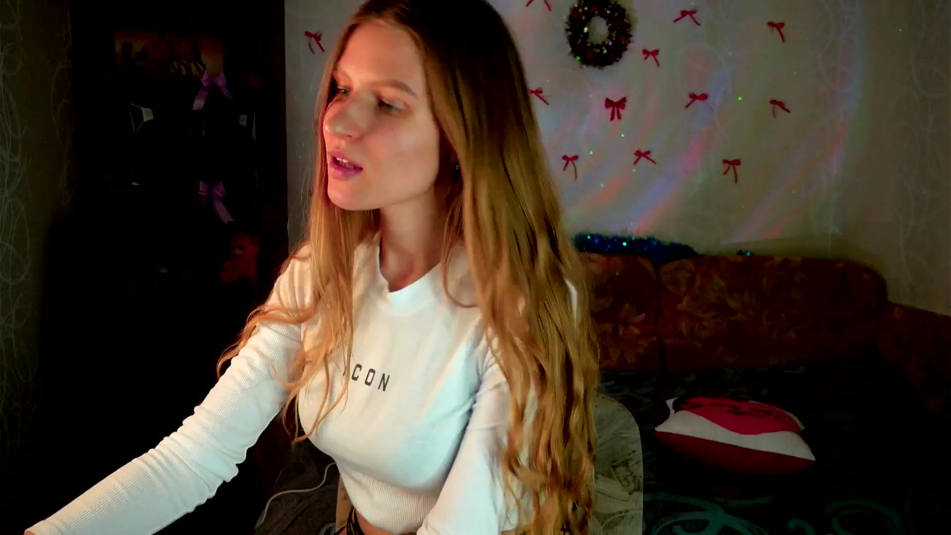 Gallery image thumbnail from Lunaria_a's myfreecams stream on, 02/25/2026, 14:23 image 8 of 20