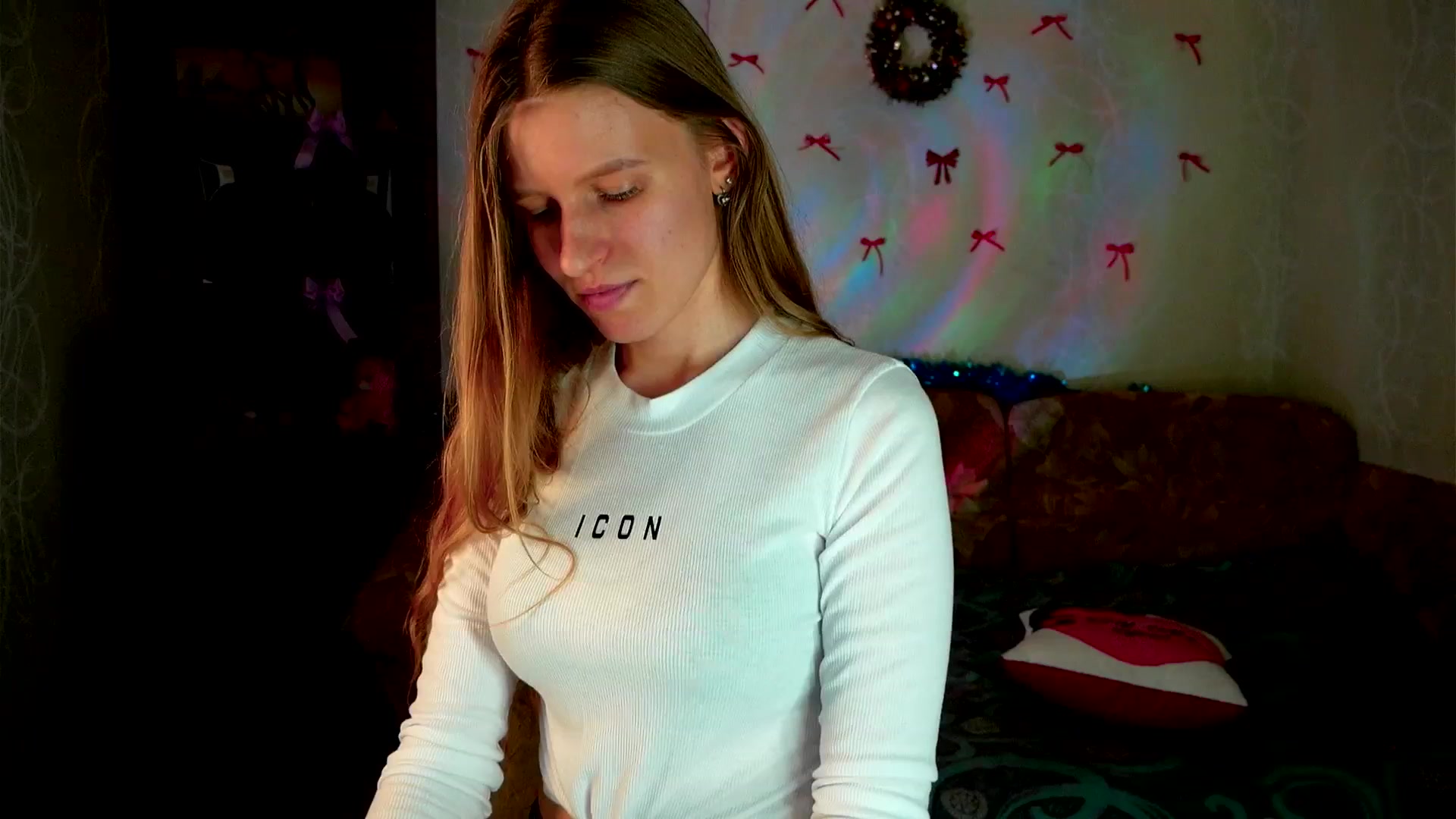 Gallery image thumbnail from Lunaria_a's myfreecams stream on, 02/25/2026, 14:23 image 15 of 20