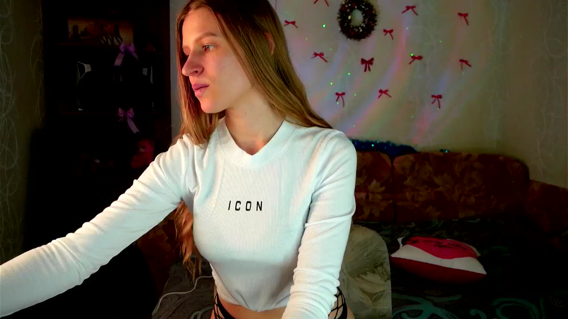Gallery image thumbnail from Lunaria_a's myfreecams stream on, 02/25/2026, 14:23 image 1 of 20