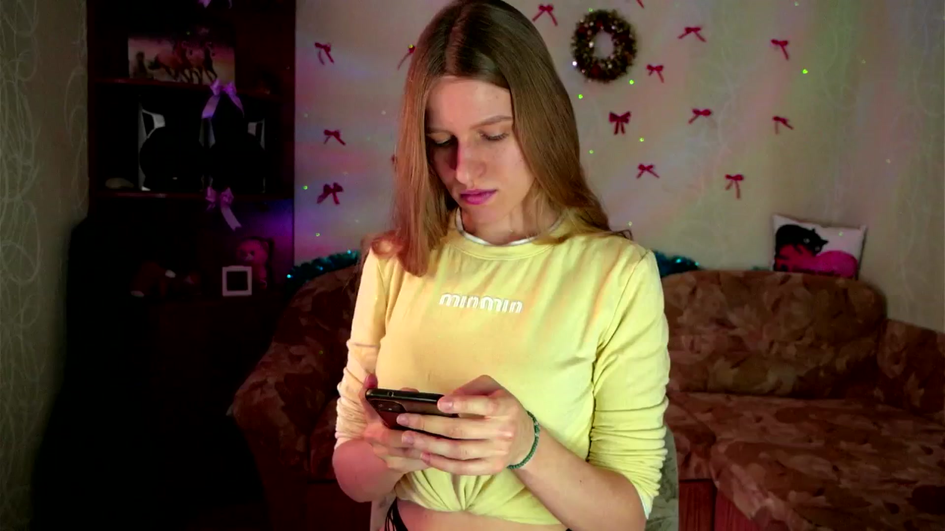 Gallery image thumbnail from Lunaria_a's myfreecams stream on, 02/26/2026, 12:36 image 4 of 20