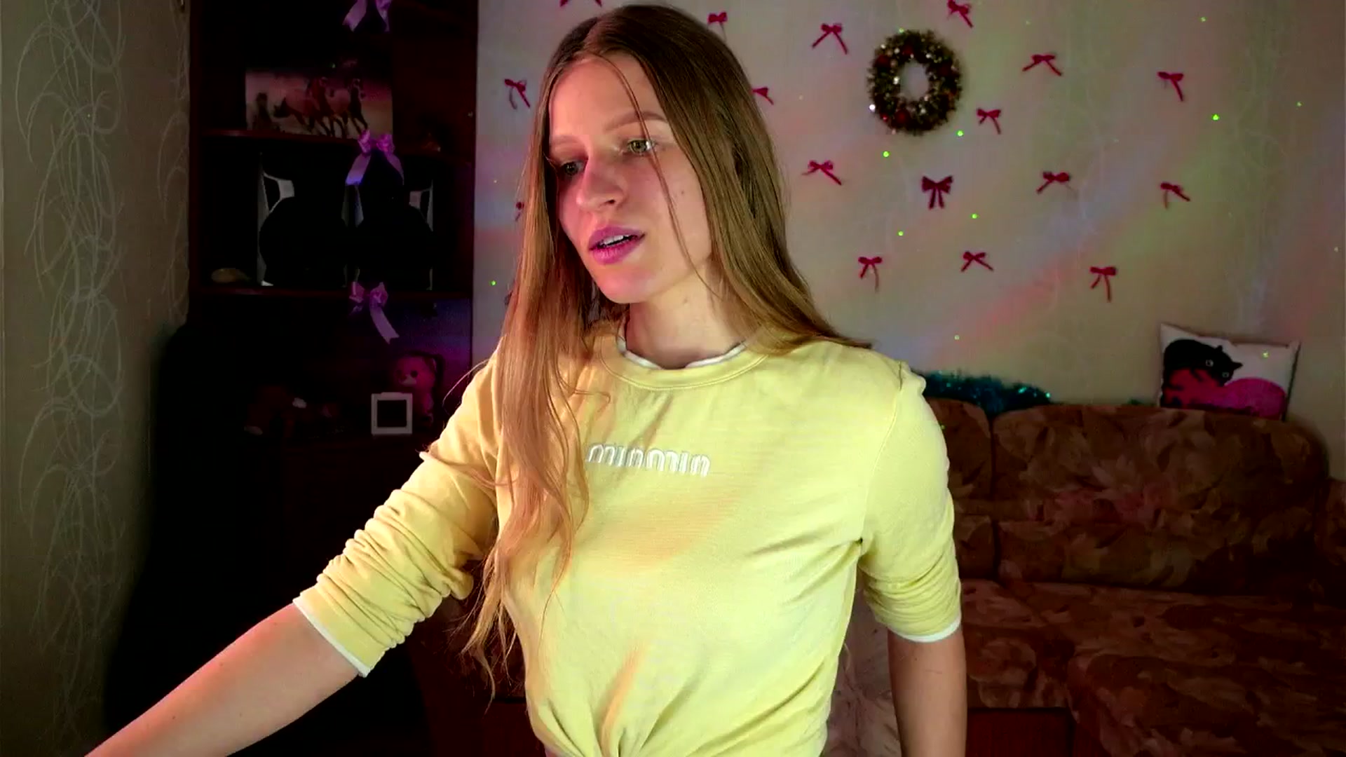 Gallery image thumbnail from Lunaria_a's myfreecams stream on, 02/26/2026, 12:36 image 13 of 20