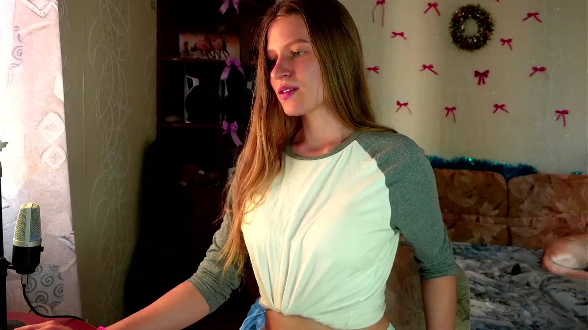 Gallery image thumbnail from Lunaria_a's myfreecams stream on, 03/05/2026, 11:06 image 20 of 20