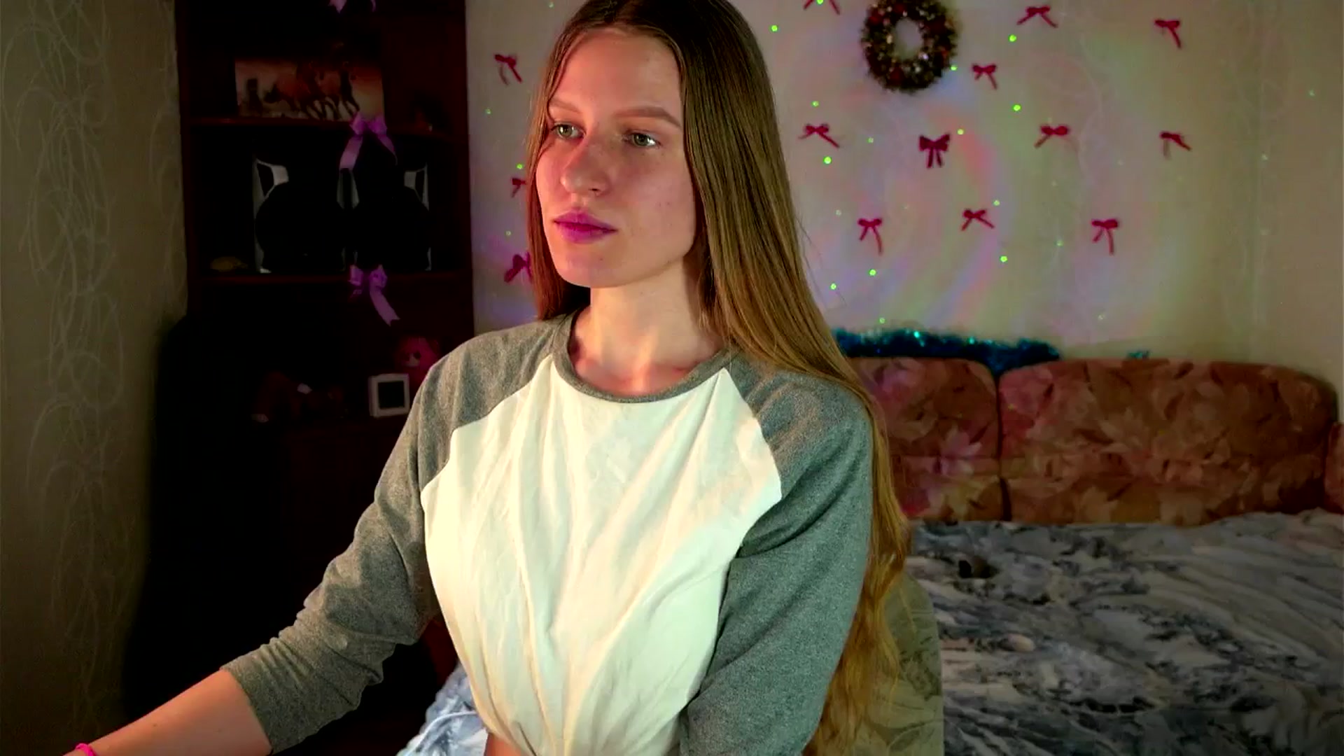 Gallery image thumbnail from Lunaria_a's myfreecams stream on, 03/05/2026, 13:07 image 14 of 20
