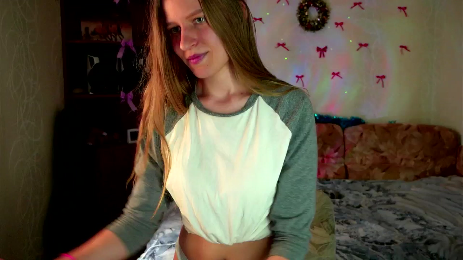 Gallery image thumbnail from Lunaria_a's myfreecams stream on, 03/05/2026, 13:07 image 11 of 20