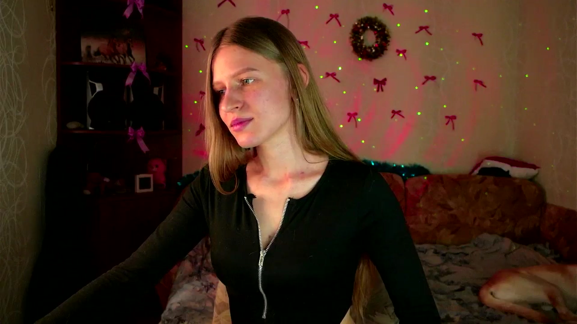 Gallery image thumbnail from Lunaria_a's myfreecams stream on, 03/06/2026, 11:54 image 15 of 20