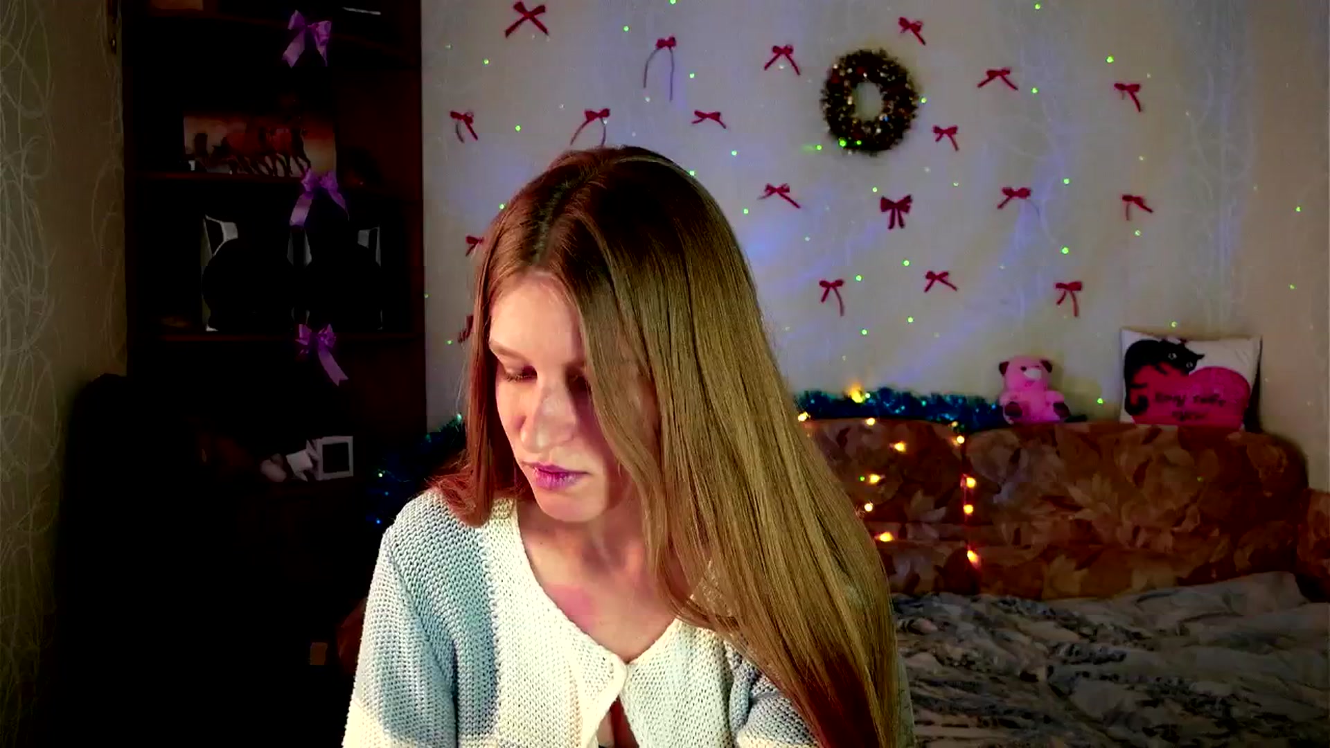 Gallery image thumbnail from Lunaria_a's myfreecams stream on, 03/11/2026, 11:38 image 16 of 20