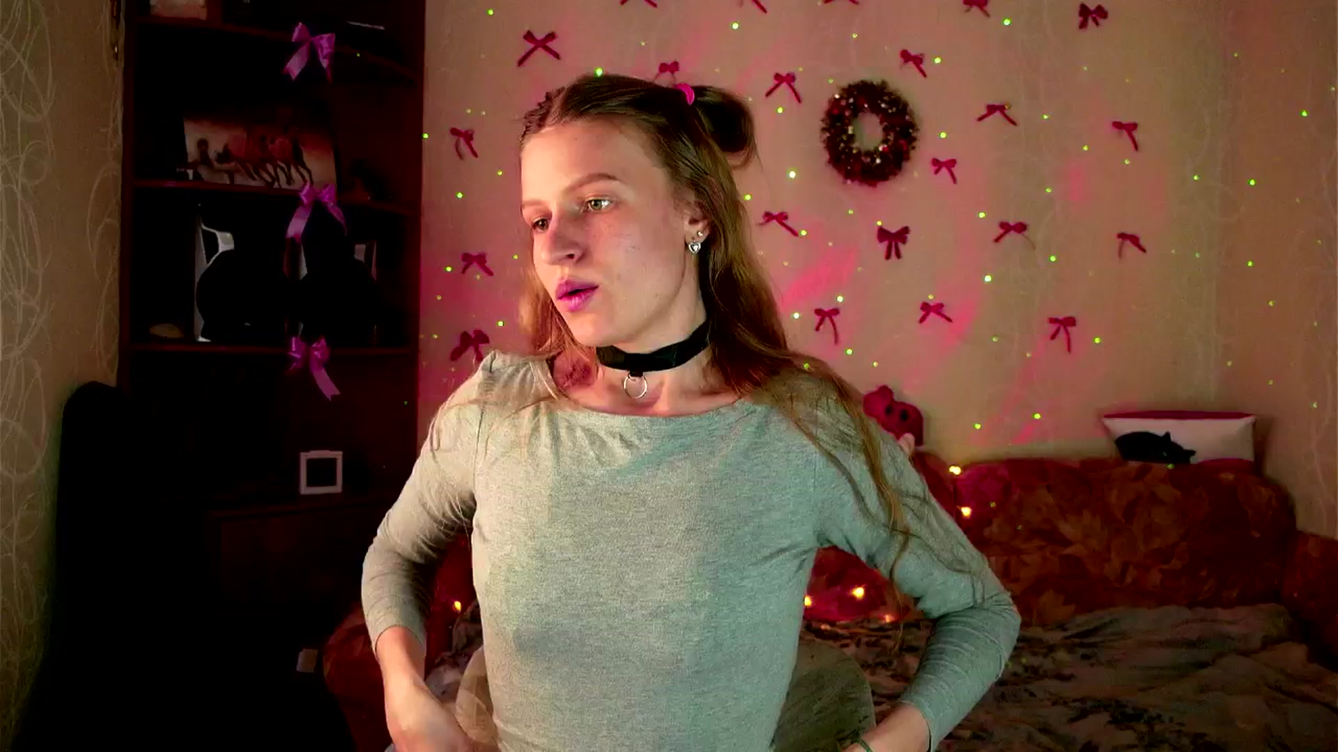 Gallery image thumbnail from Lunaria_a's myfreecams stream on, 03/17/2026, 11:22 image 6 of 20