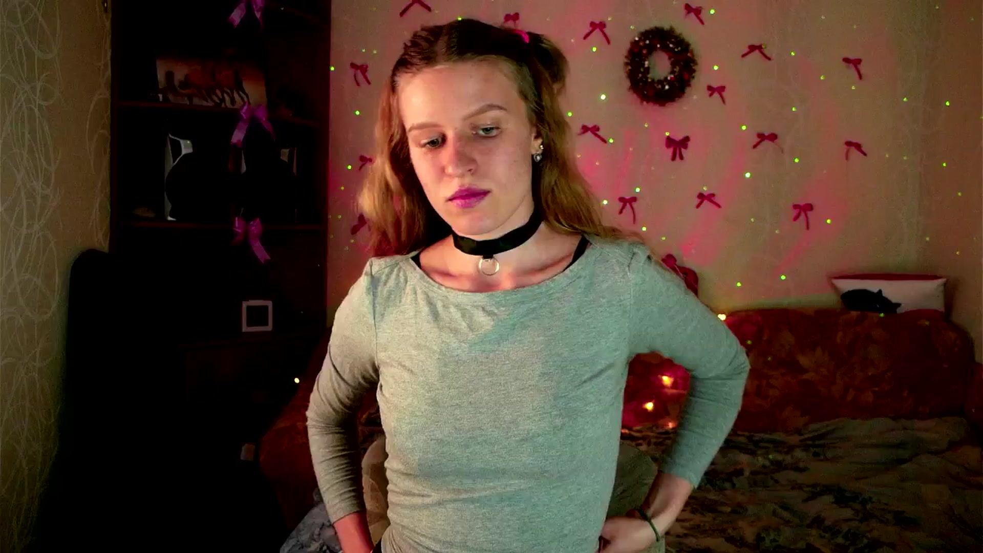 Gallery image thumbnail from Lunaria_a's myfreecams stream on, 03/17/2026, 11:22 image 11 of 20