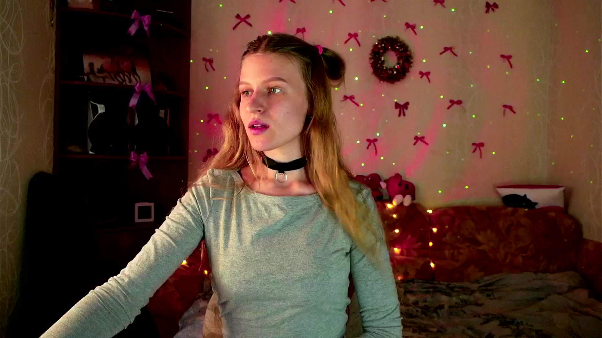 Gallery image thumbnail from Lunaria_a's myfreecams stream on, 03/17/2026, 11:22 image 5 of 20