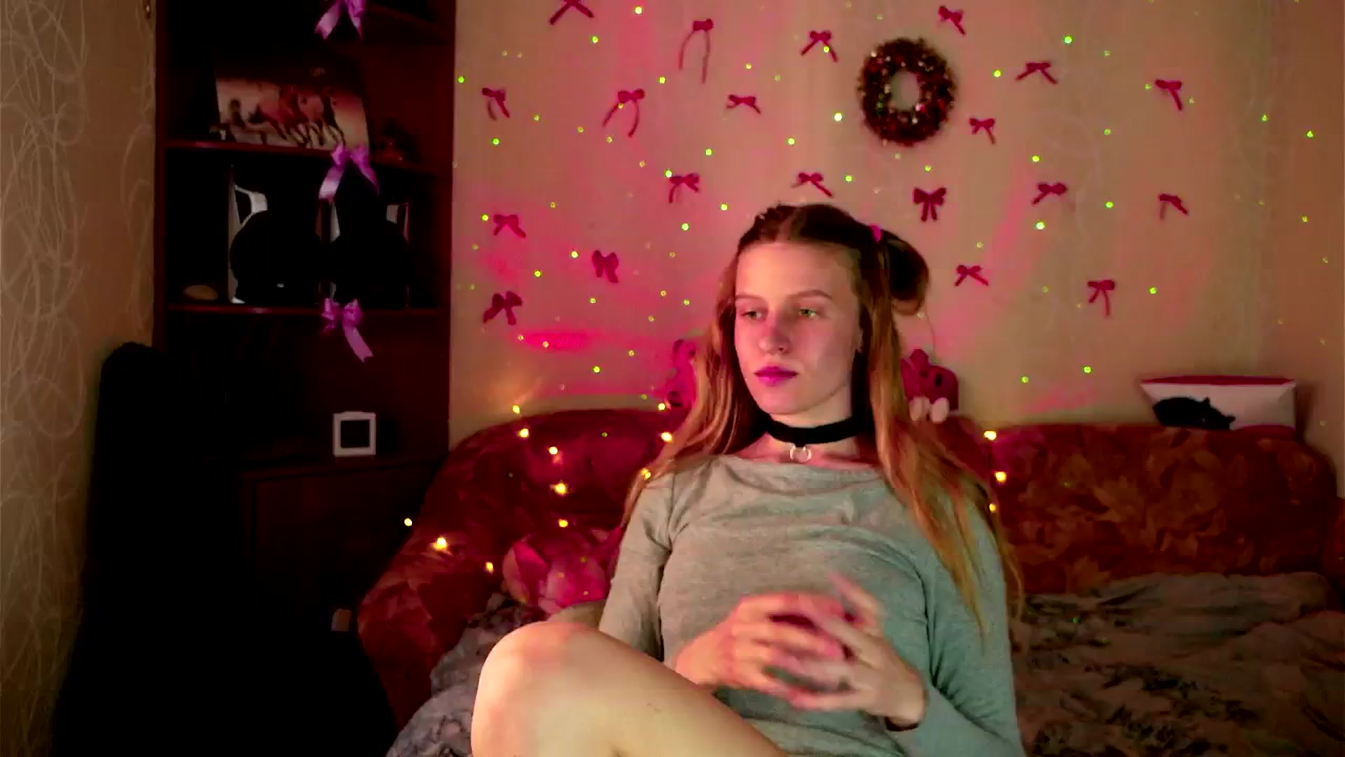 Gallery image thumbnail from Lunaria_a's myfreecams stream on, 03/17/2026, 12:22 image 1 of 20