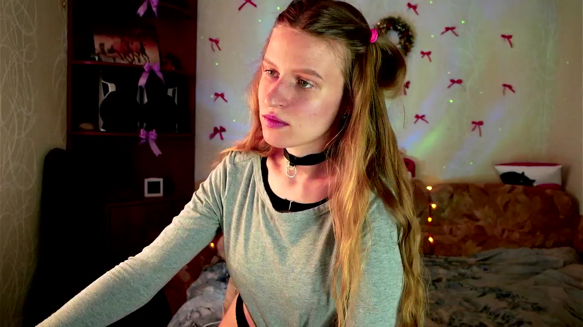 Gallery image thumbnail from Lunaria_a's myfreecams stream on, 03/17/2026, 12:22 image 6 of 20