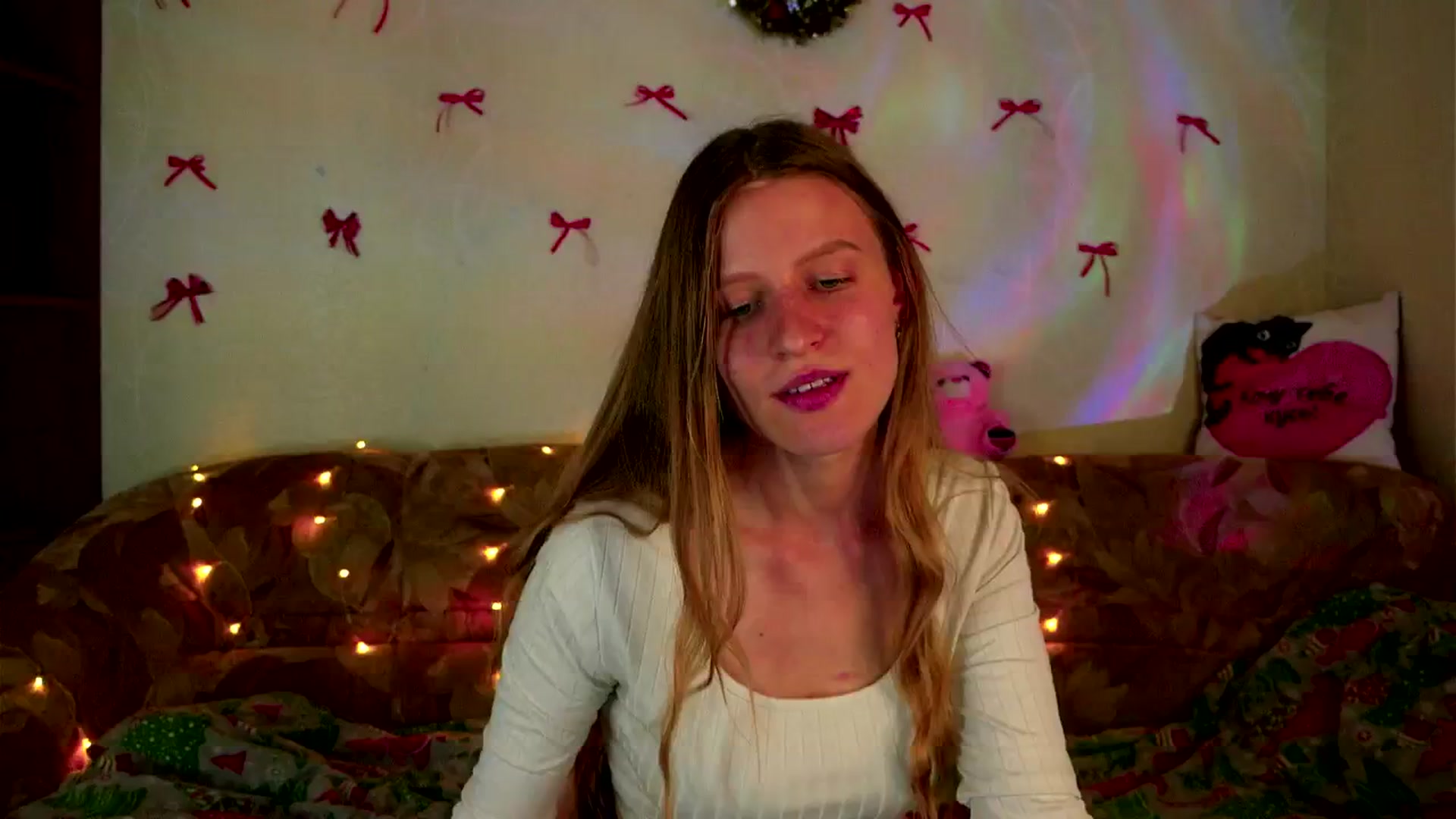 Gallery image thumbnail from Lunaria_a's myfreecams stream on, 03/30/2026, 09:34 image 6 of 20