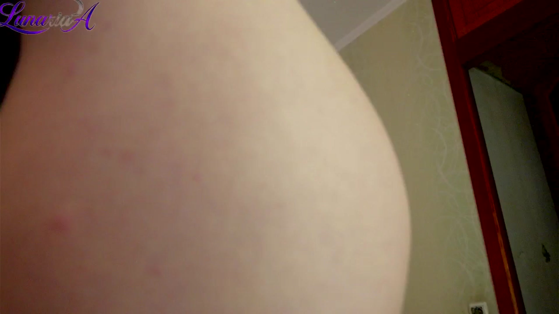 Gallery image thumbnail from Lunaria_a's myfreecams stream on, 04/15/2026, 12:25 image 17 of 20