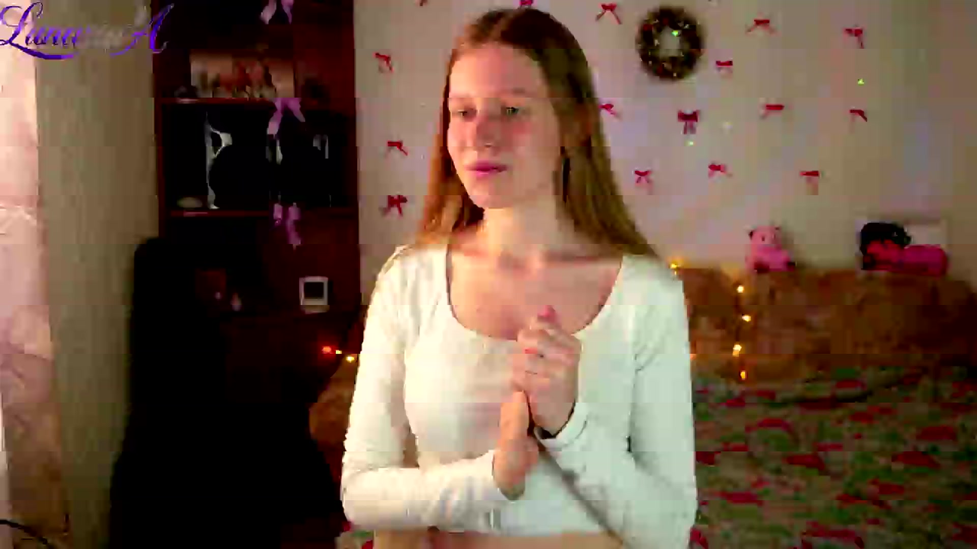 Gallery image thumbnail from Lunaria_a's myfreecams stream on, 05/01/2026, 09:03 image 6 of 20