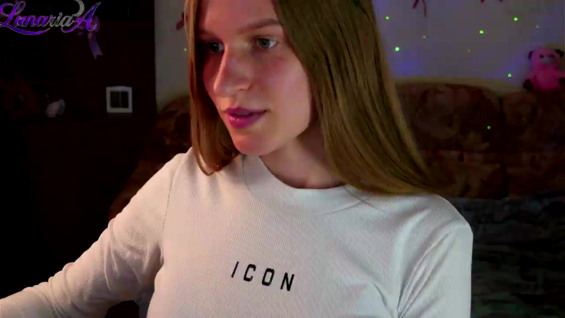 Gallery image thumbnail from Lunaria_a's myfreecams stream on, 05/12/2026, 10:52 image 12 of 20