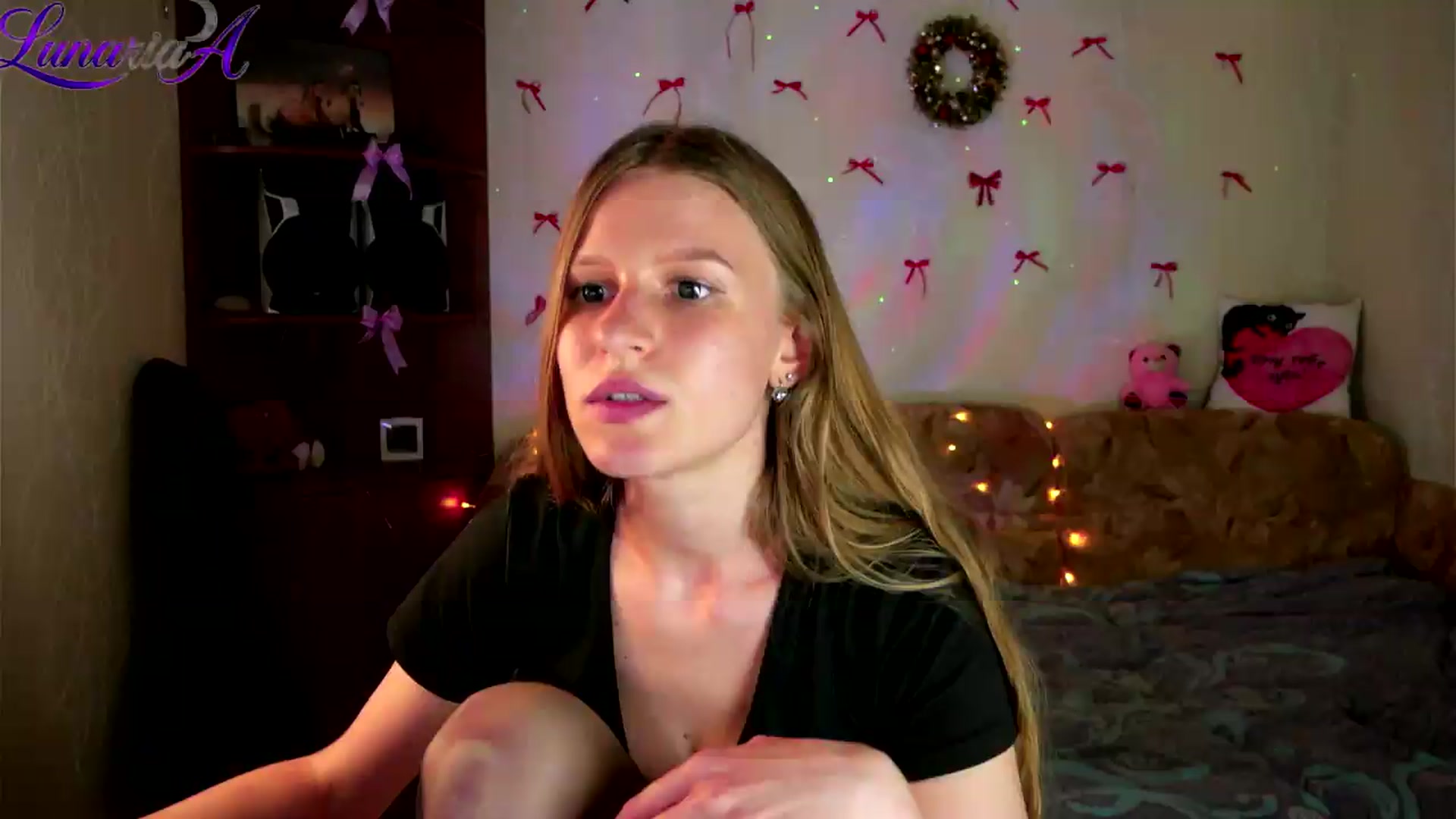 Gallery image thumbnail from Lunaria_a's myfreecams stream on, 05/13/2026, 12:14 image 20 of 20